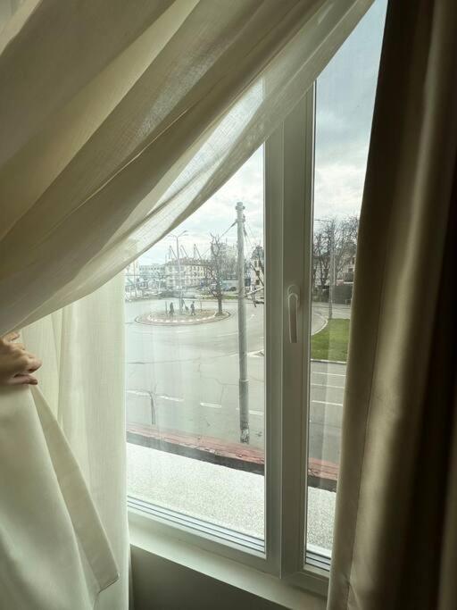 New Luxury Furnished Apartment - Beach, Varna Center & Fast Wi-Fi エクステリア 写真